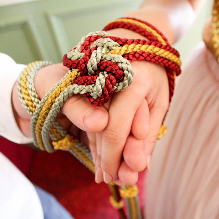 Celebrante matrimoni - Rito del nasto o handfasting