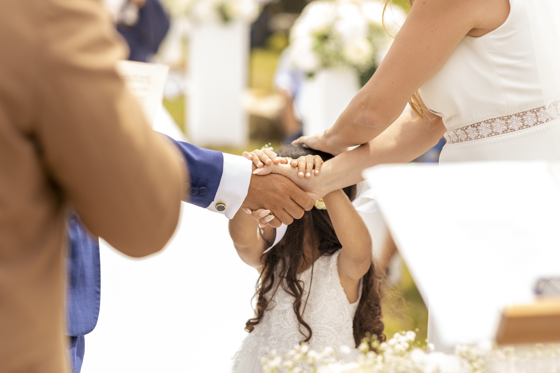 Handfasting rito simbolico- celebrante matrimonio